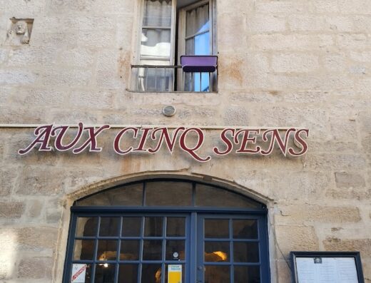 Au Cinq Sens