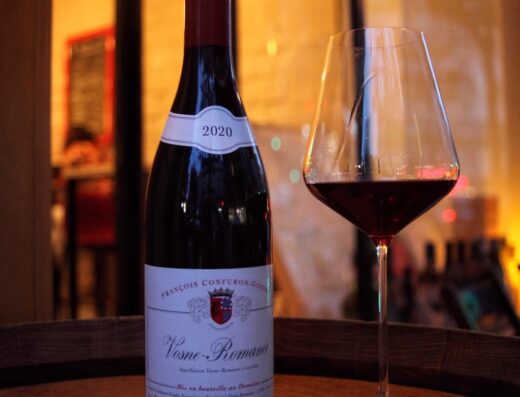 AU TOUR DU VIN