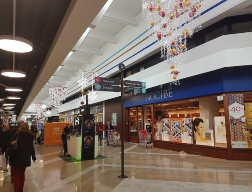 Aushopping Porte des Alpes