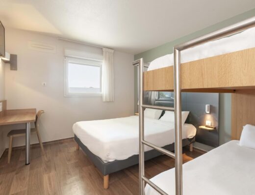 B&B HOTEL Pau Lescar