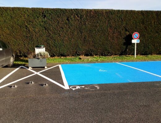 B&B HOTEL Pau Lescar