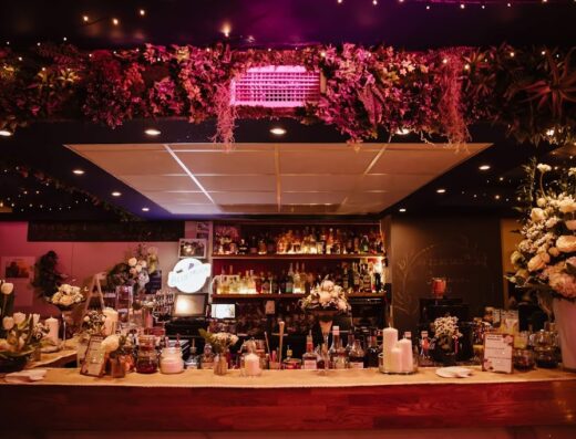 Blue Moon Bar