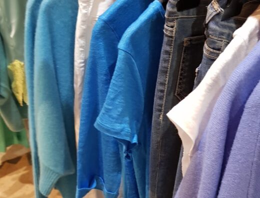 Boutique de Pret A Porter Feminin Satin Noir