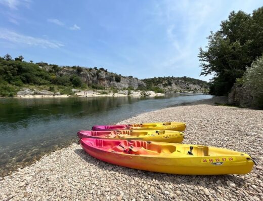 CANOE COLLIAS Pont du Gard Canoes Kayak Sur Le Gardon PARKING PRIVE