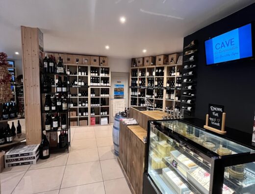 Cave du Lampourdier •Cave•Bar à Vin•Tapas