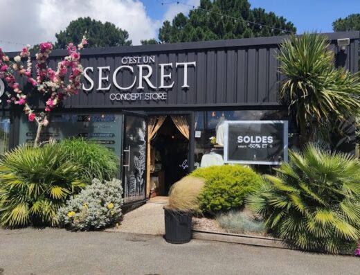 C’est Un Secret.Oh Secret