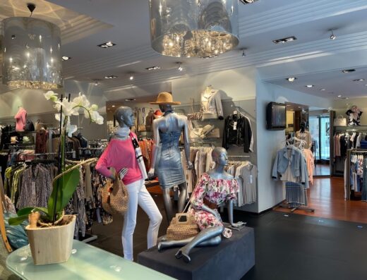 Elégance – Boutique vêtements et accessoires femme – l’Isle Jourdain