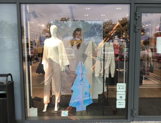 Etam Lingerie et Prêt-à-porter