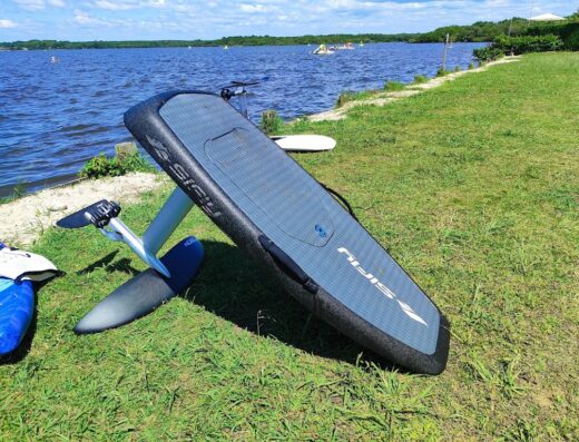 Foil in Landes – École E-foil Lac de Léon (Landes)