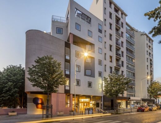 greet hotel Marseille Parc Chanot Vélodrome by Accor