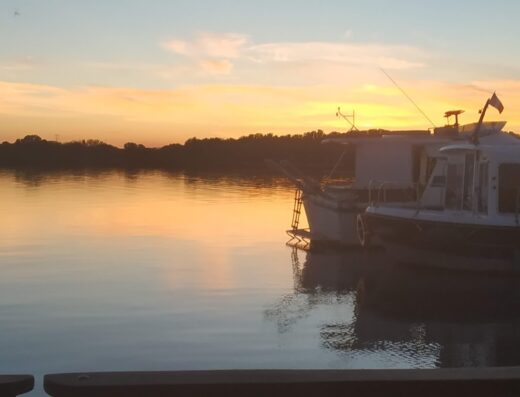 Halte nautique de Vallabrègues