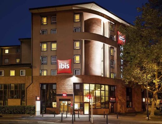 Hotel Ibis Ponts Jumeaux