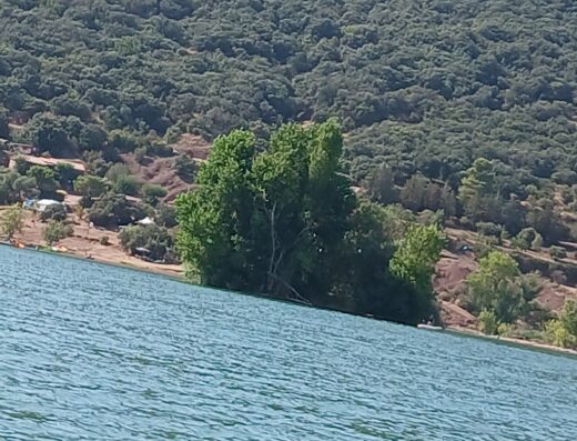 Île du Salagou