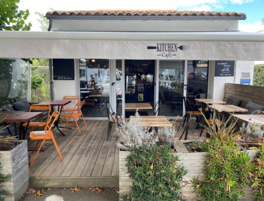 Kitchen café