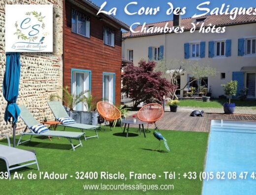La Cour des Saligues