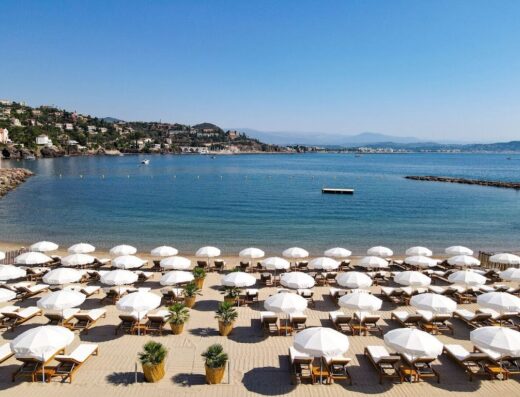 La plage privée de Théoule