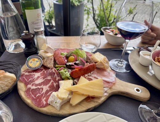 L’Absinthe Restaurant