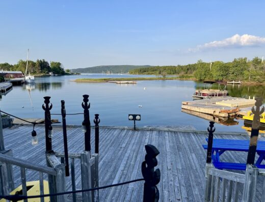 Lakeside Restaurant