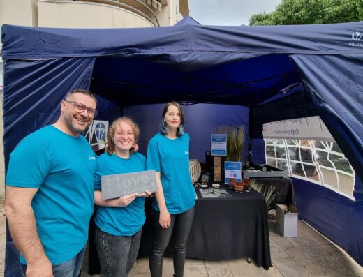 LaserShop // Idées Cadeaux personnalisés et Objets Déco Atelier de Gravure Laser