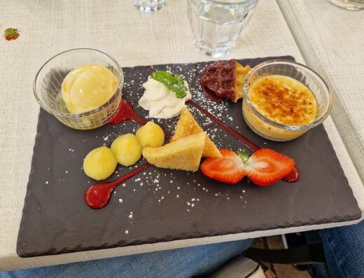 Le France Brasserie Restaurant