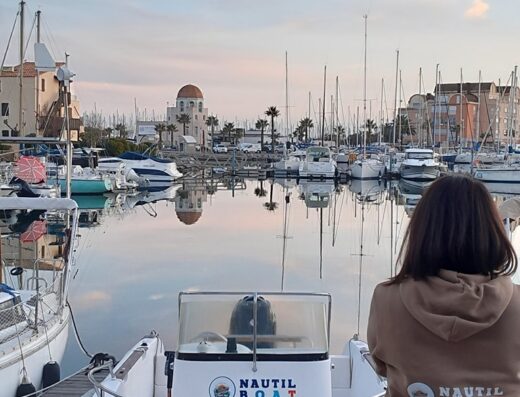Le Nautil-Boat