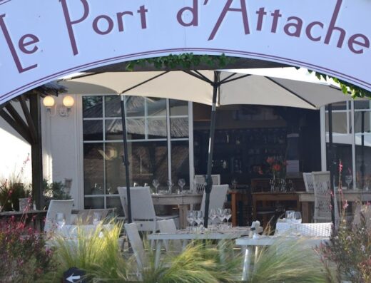 Le Port D’Attache
