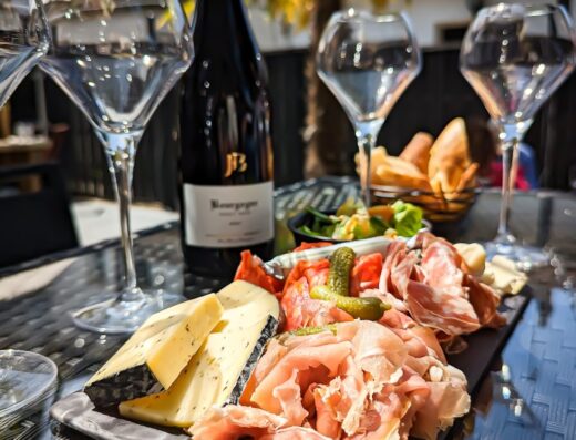 Le Vin T’Heures