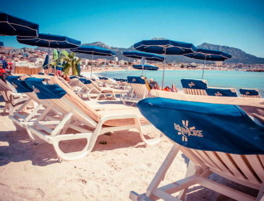 L’EQUINOXE BEACH – Plage Privée