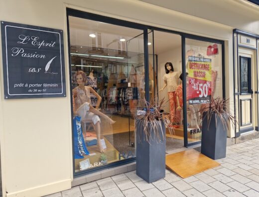 L’Esprit Passion – Prêt à porter féminin
