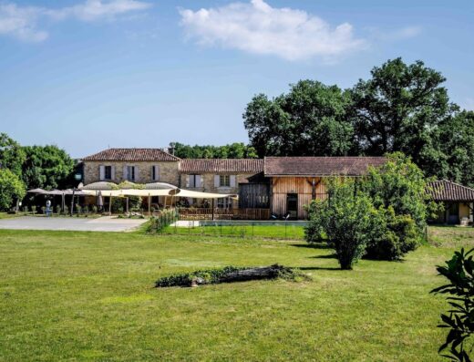 Logis Hôtel l’Auberge de Larressingle