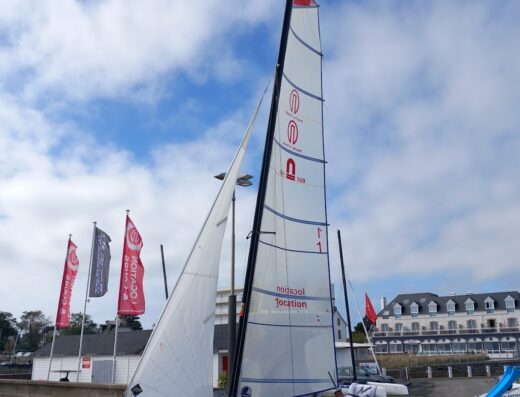 Nautic Sport Carnac – Location de bateaux – École de Wing Foil, Catamaran, Dériveur, Bouée tractée, Ski Nautique, Wakeboard