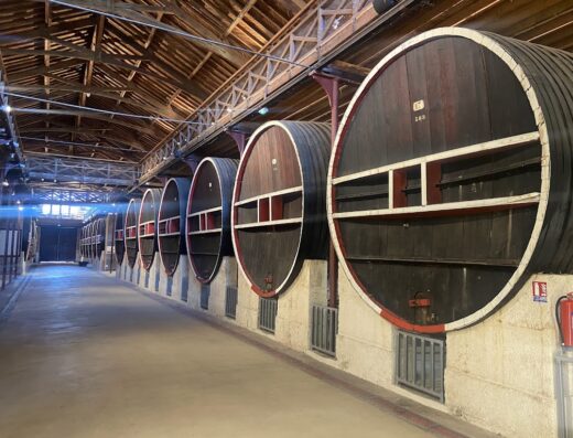 Office de Tourisme la Domitienne : Cave du Château de Colombiers