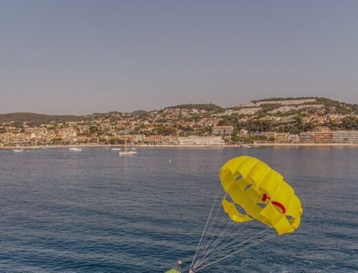Parachute ascensionnel – Bandol Sports Nautiques