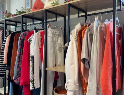 Paula : Showroom de prêt à porter féminin à la Garde