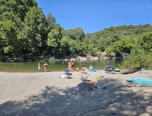 Plage du pont de Saint-Étienne d’Issensac