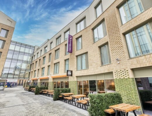 Premier Inn London Southwark (Southwark Station) hotel