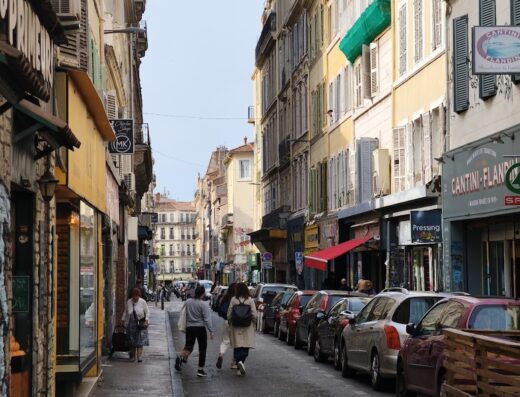 Prêt À Porter Super Boutique