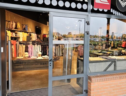 Quiksilver Roxy DC Shoes Outlet