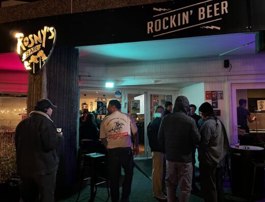 Rosny’s Rockin’ Bar