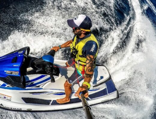 Sanary Jet Ski : Bouée tractée & Jet ski