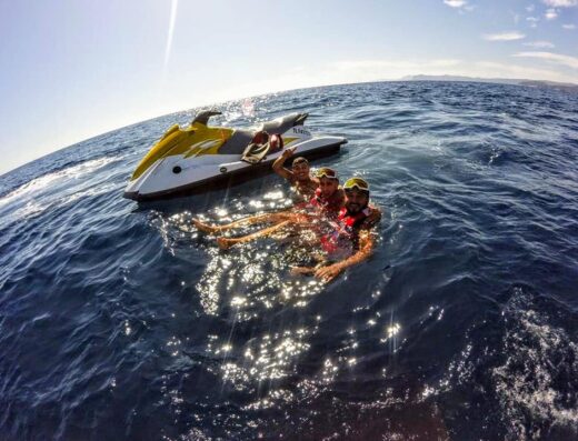 Sanary Jet Ski : Bouée tractée & Jet ski