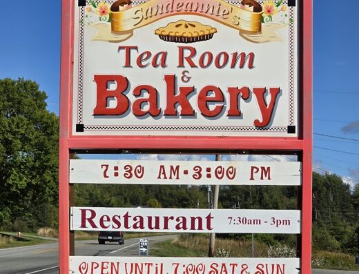 Sandeannie’s Bakery & Tea Rm