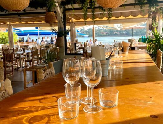 TASTA, Restaurant du lac