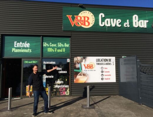 V and B Mont-de-Marsan