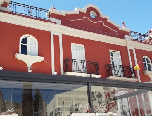 Balcon De San Miguel Shopping Center
