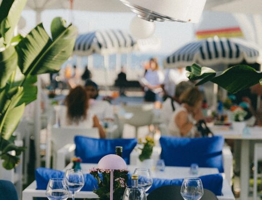 Catamaran Café