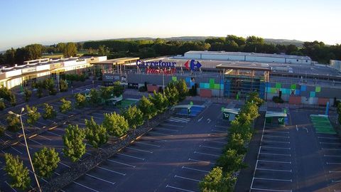 Centre Commercial Carrefour Auterive