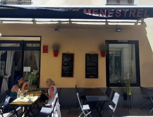 Le menestrel ,la taverne moderne