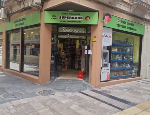 LICORERÍA VINOTECA SUPERCARO MÁLAGA
