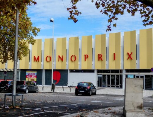 MONOPRIX Arles